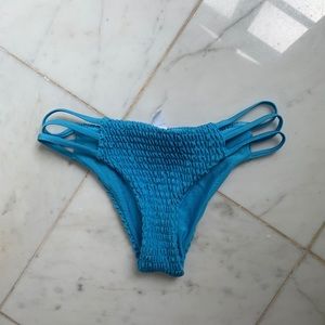 Cut out bikini bottoms